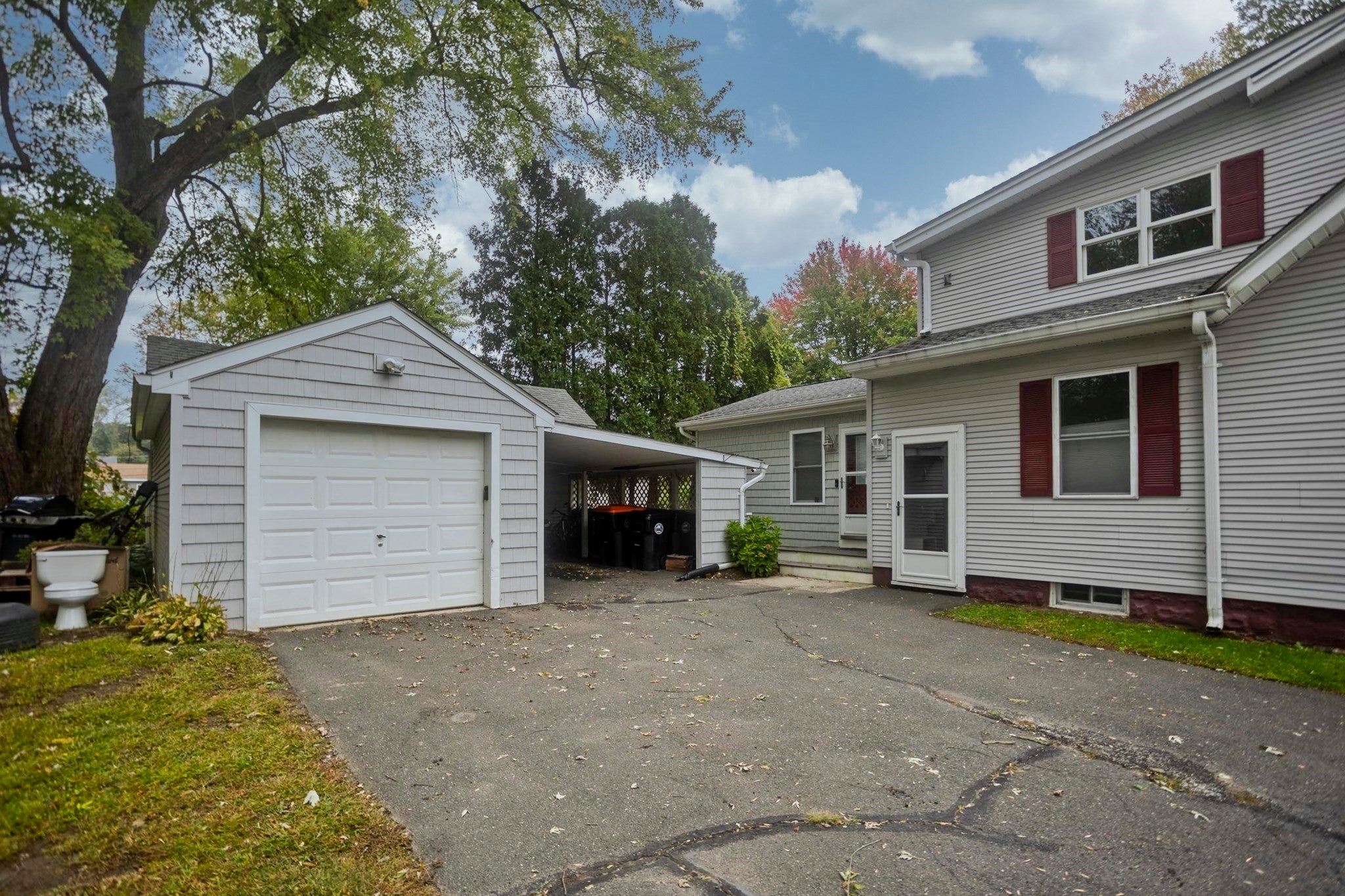 9 Foch Ave, South Hadley, MA, 9 Foch Ave, South Hadley, MA Photo #33