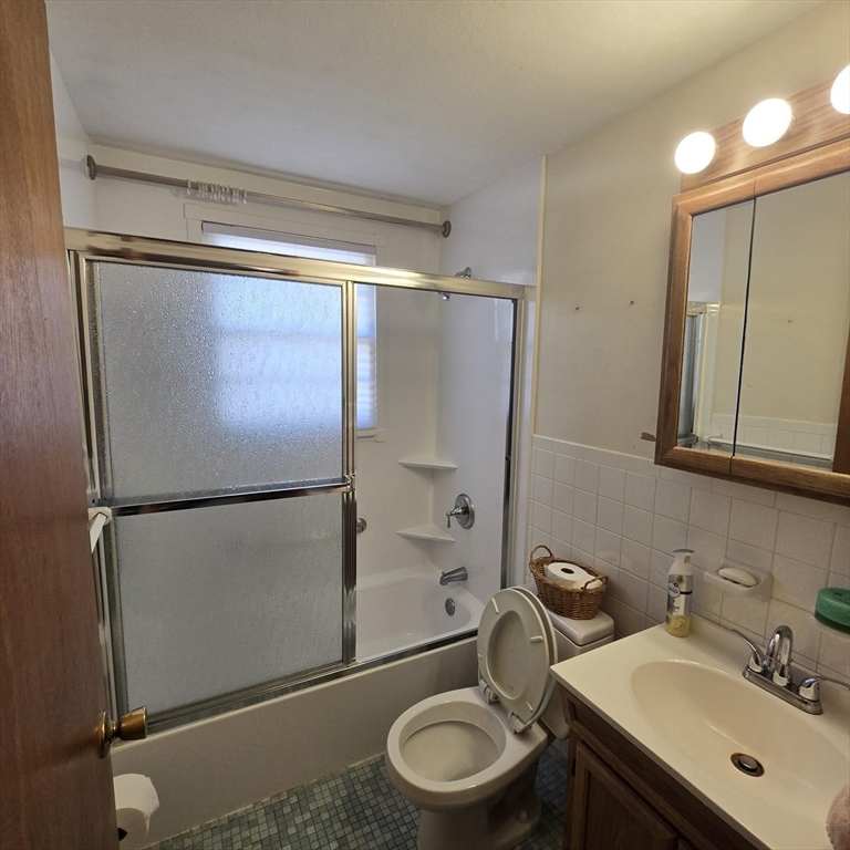 179 Bellevue Ave, Brockton, MA Photo #9