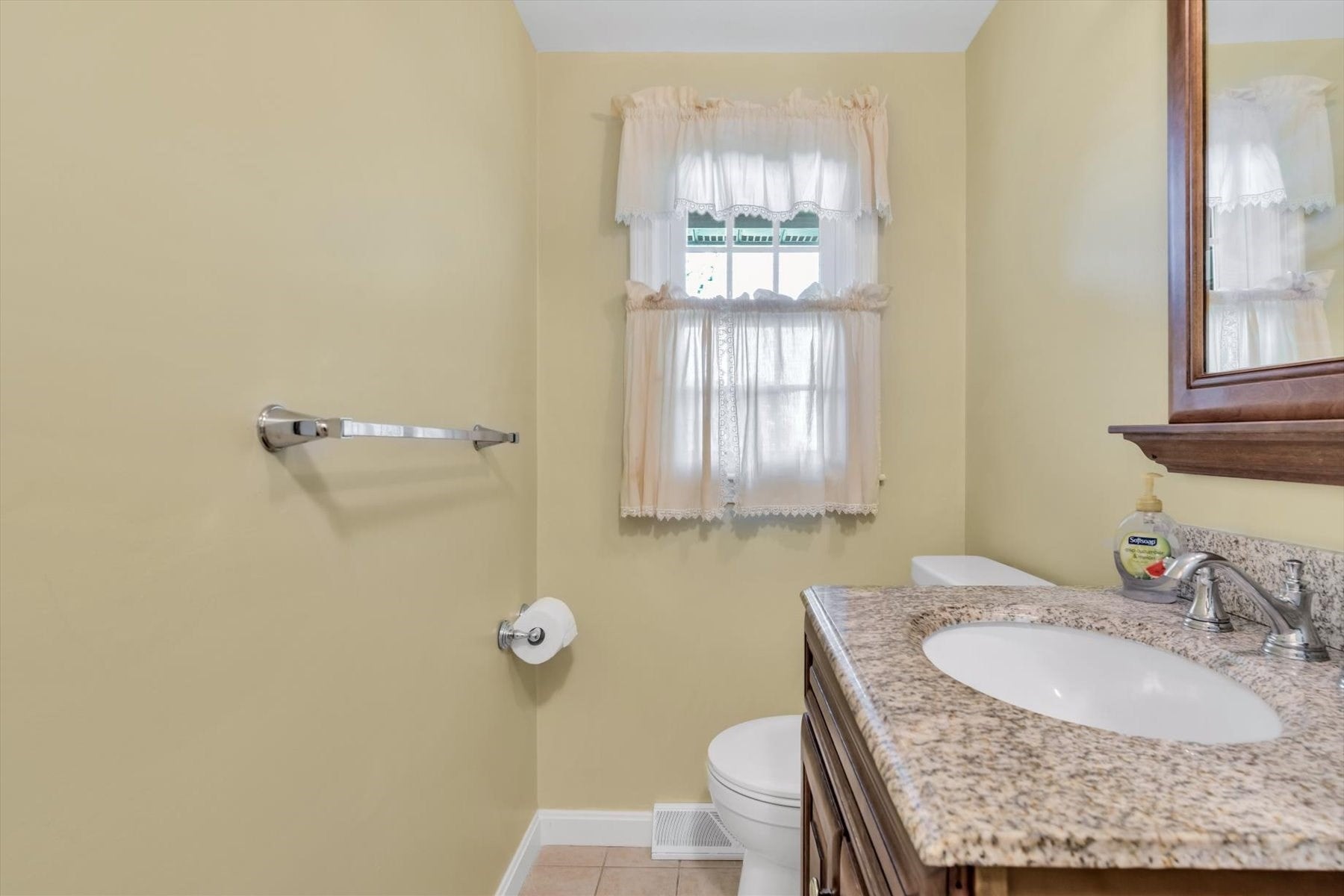 105 Captain Chase Rd, Yarmouth, MA, 105 Captain Chase Rd, Yarmouth, MA Photo #11