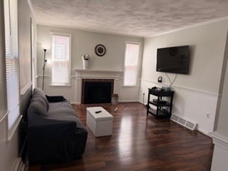 165 Wellman Ave 165