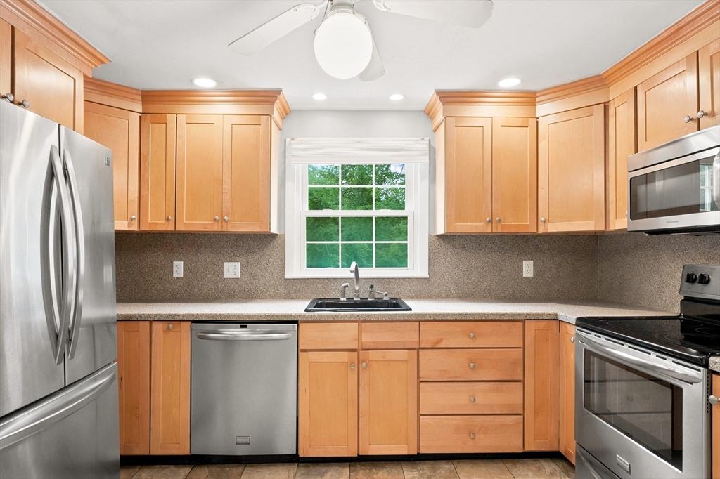 52 Lanewood Ave, Framingham, MA, 52 Lanewood Ave, Framingham, MA Photo #11