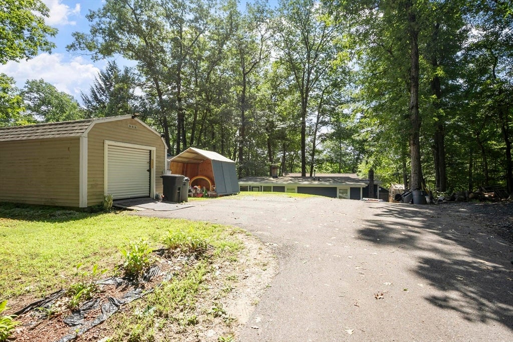 107 Island Rd, Lunenburg, MA Photo #15