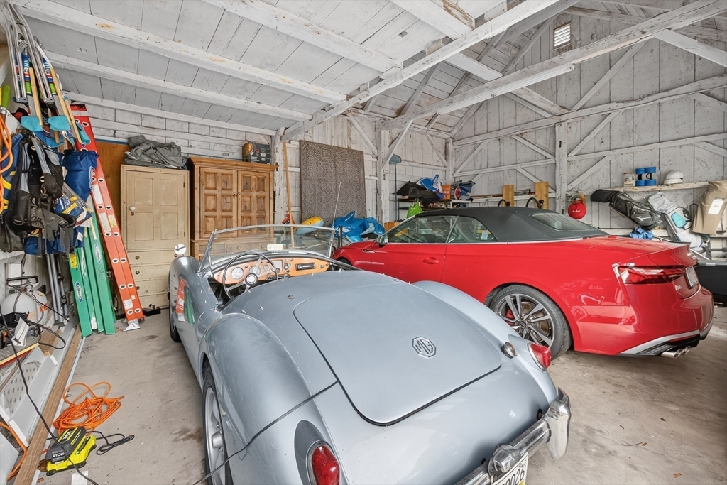 Yarmouth, Massachusetts 02675, United States, 6 Bedrooms Bedrooms, ,6 BathroomsBathrooms,Residential,Active,234364