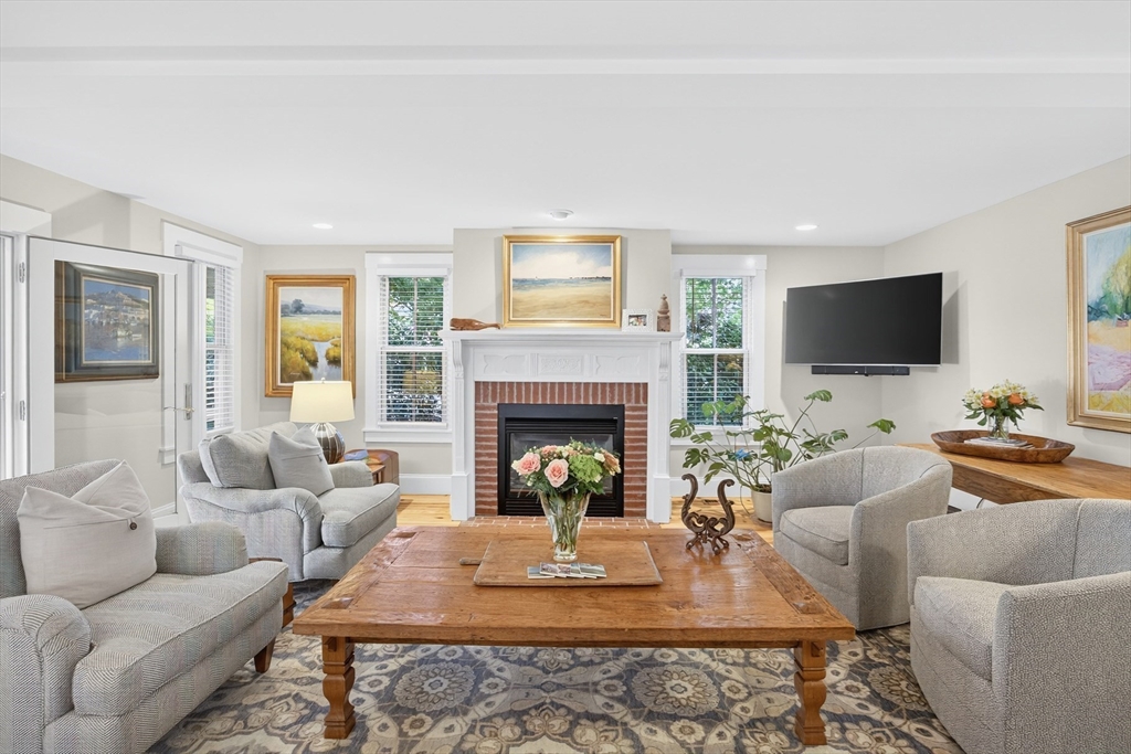 Yarmouth, Massachusetts 02675, United States, 6 Bedrooms Bedrooms, ,6 BathroomsBathrooms,Residential,Active,234364