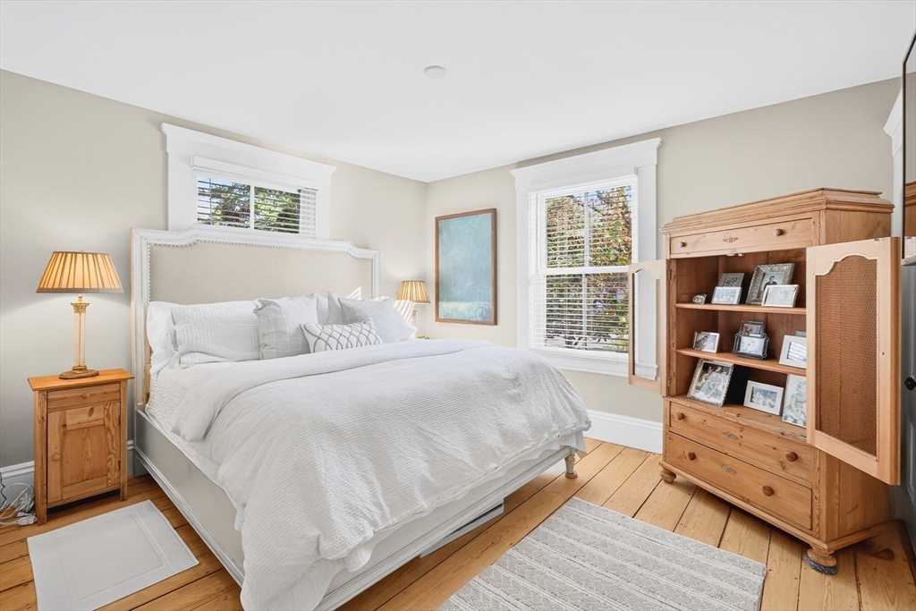 Yarmouth, Massachusetts 02675, United States, 6 Bedrooms Bedrooms, ,6 BathroomsBathrooms,Residential,Active,234364