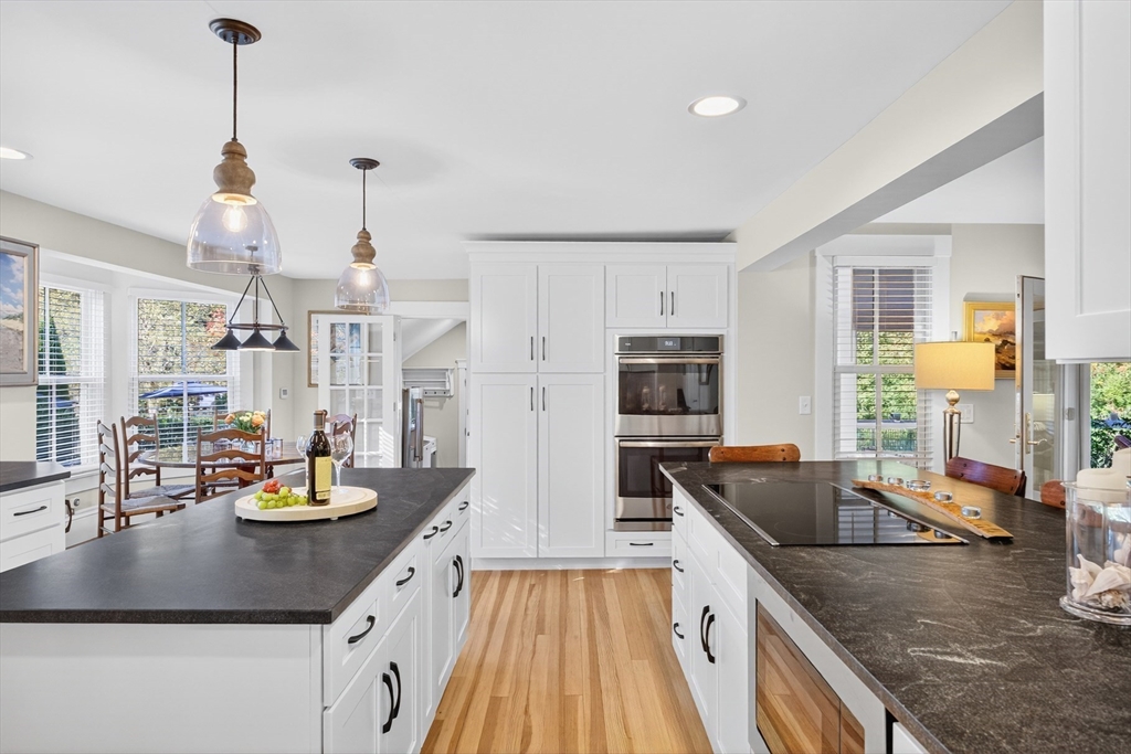 Yarmouth, Massachusetts 02675, United States, 6 Bedrooms Bedrooms, ,6 BathroomsBathrooms,Residential,Active,234364