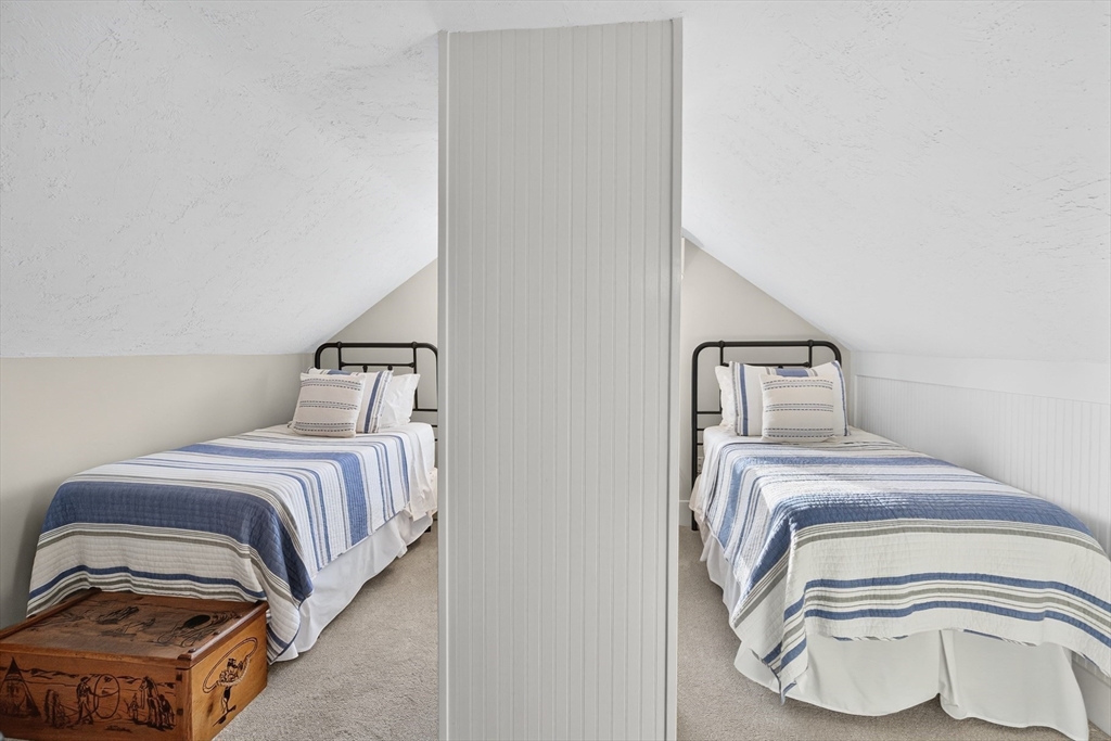 Yarmouth, Massachusetts 02675, United States, 6 Bedrooms Bedrooms, ,6 BathroomsBathrooms,Residential,Active,234364