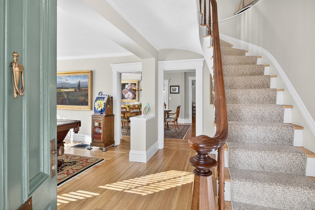 Yarmouth, Massachusetts 02675, United States, 6 Bedrooms Bedrooms, ,6 BathroomsBathrooms,Residential,Active,234364