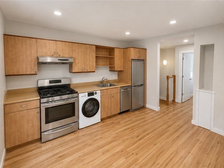 62 Hurley St #3, Cambridge, MA, 62 Hurley St #3, Cambridge, MA Photo #2