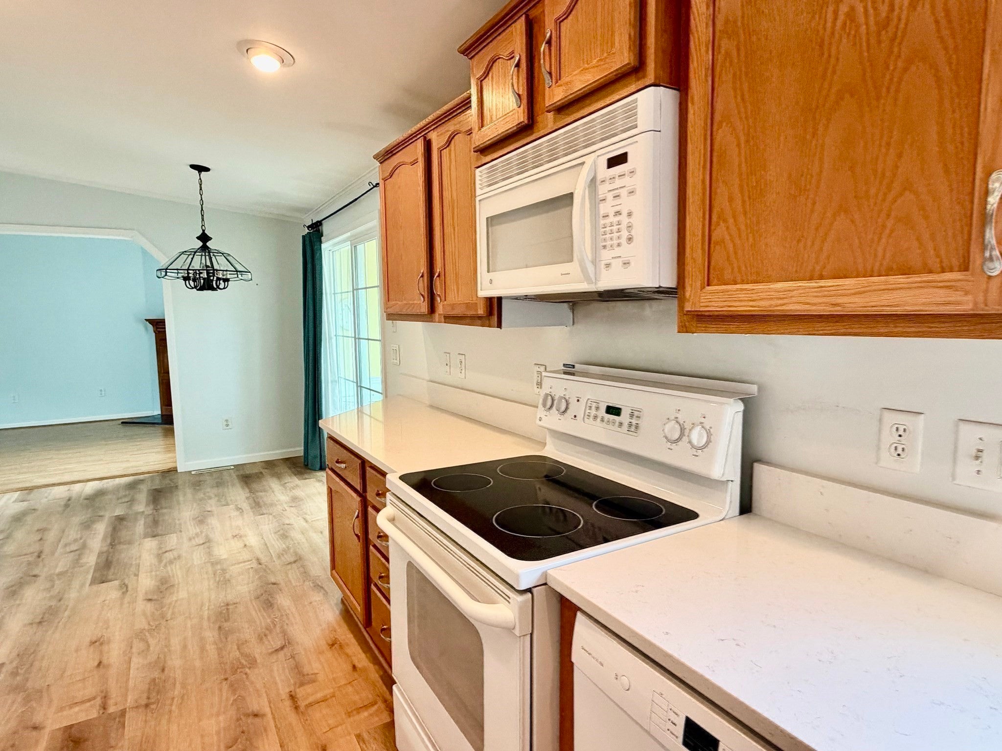 2604 Pheasant Lane, Middleboro, MA, 2604 Pheasant Lane, Middleboro, MA Photo #21
