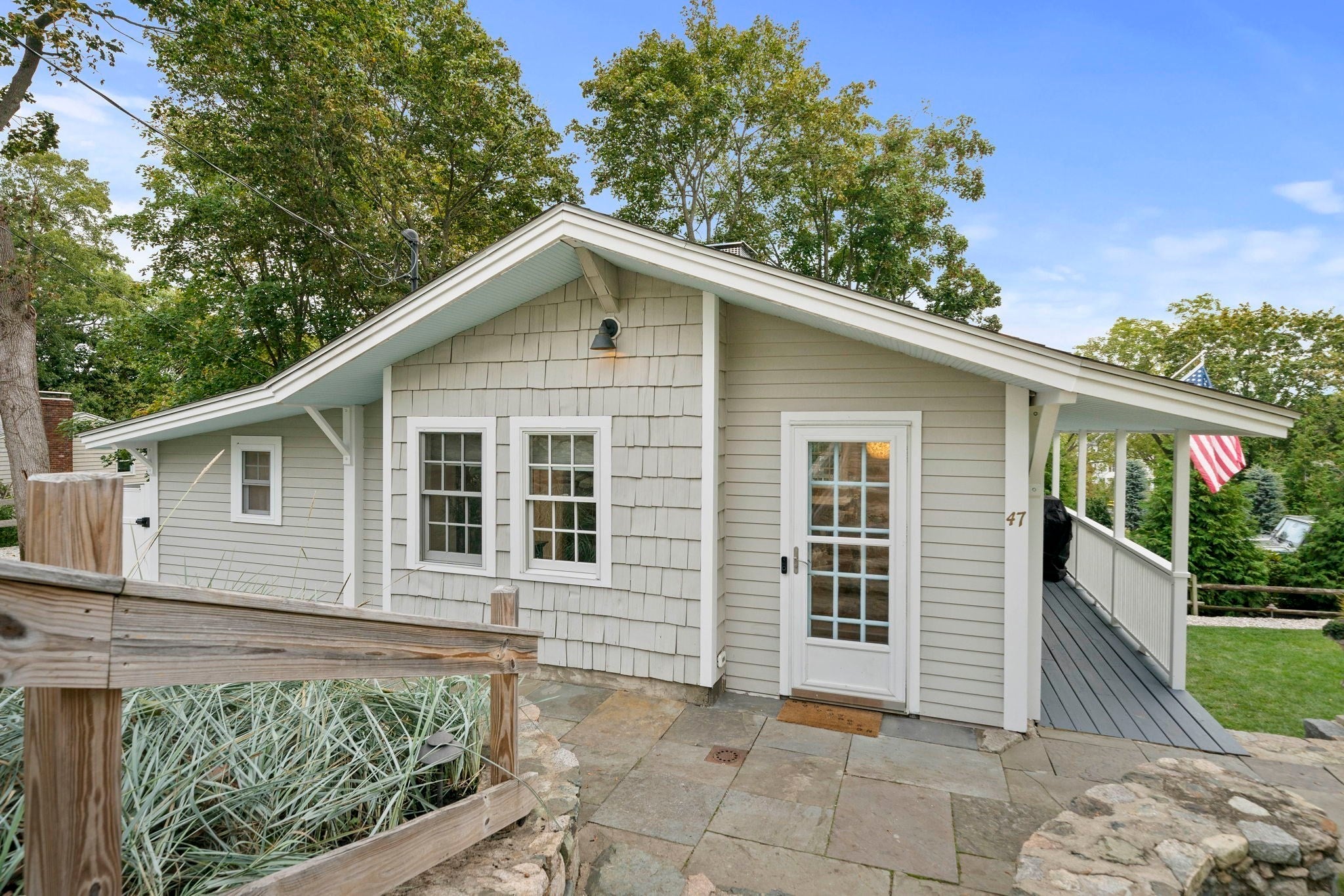 47 Elm Ct, Cohasset, MA Photo #5