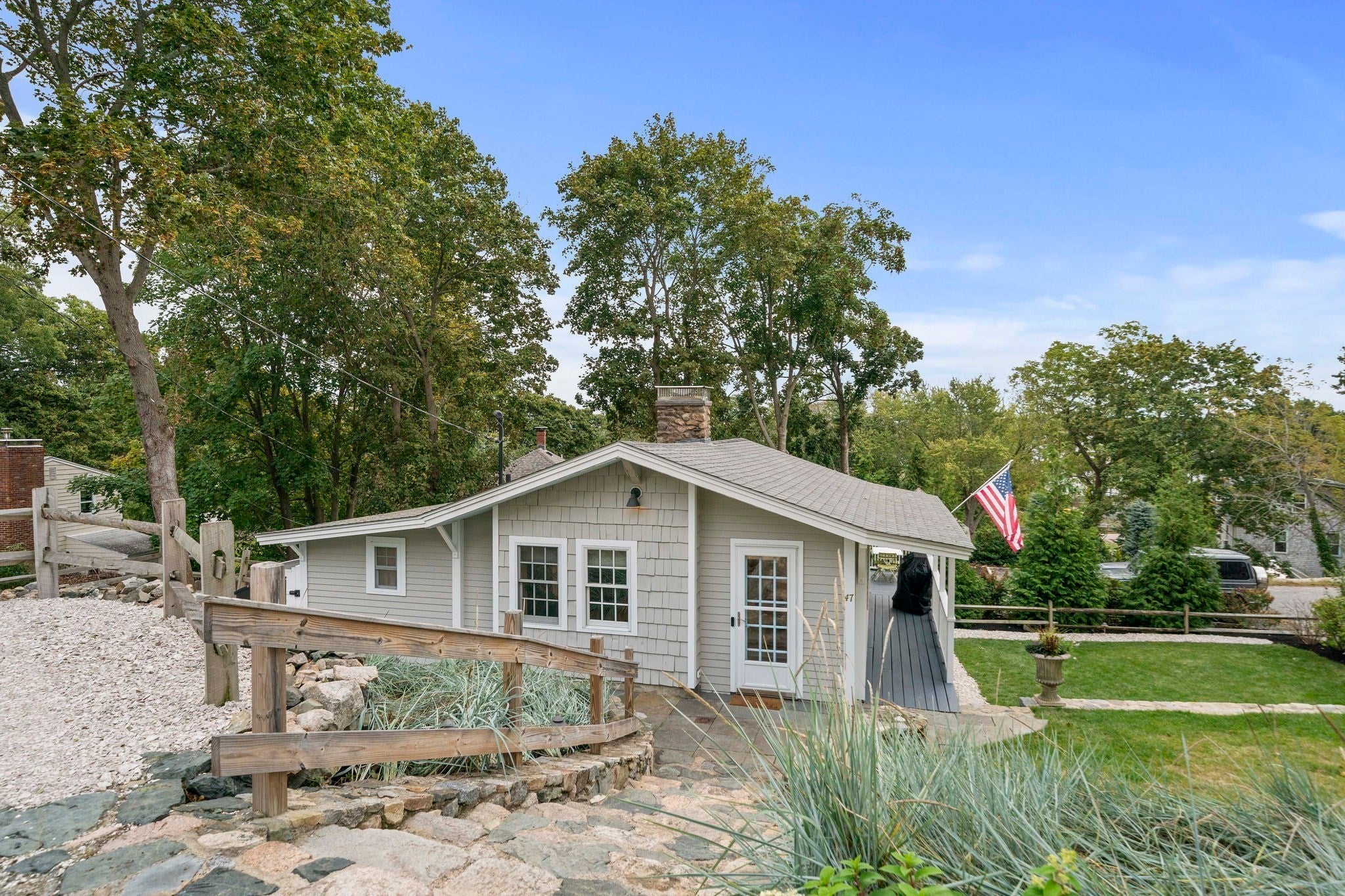 47 Elm Ct, Cohasset, MA Photo #4