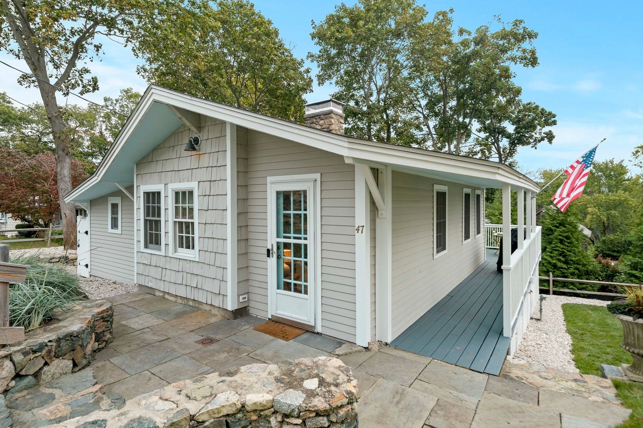 Photo of 47 Elm Ct, Cohasset, MA