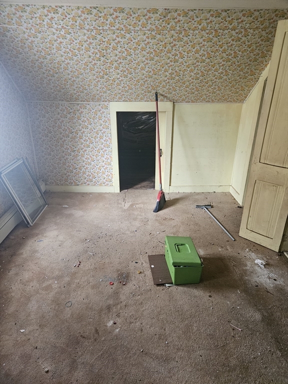 Lowell, Massachusetts 01850, United States, 2 Bedrooms Bedrooms, ,1 BathroomBathrooms,Residential,Pending,34185