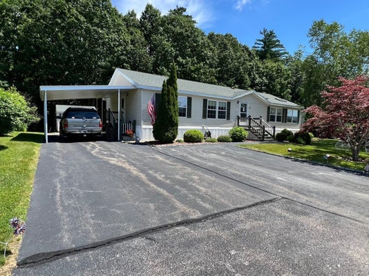 34 CONSTITUTION WAY, DOVER, NH 03820 - Image 263b6f5ab5c8b5e048768d5f3568f2eb/1781669290
