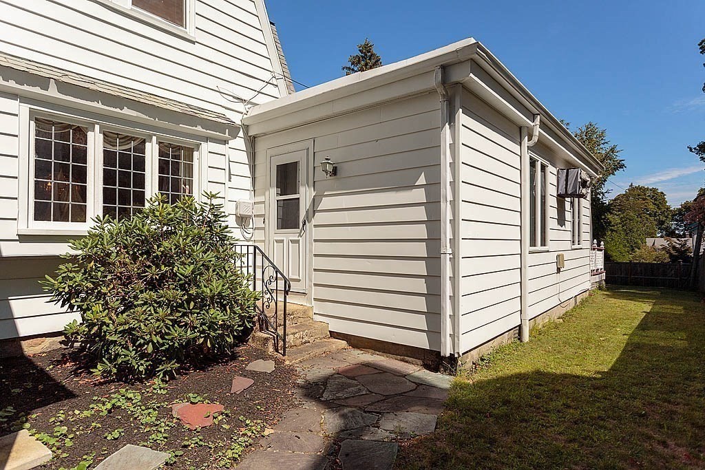 104 Stratford Street