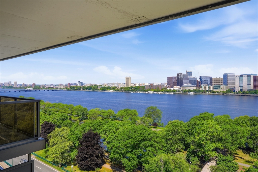 180 Beacon Street 14FG