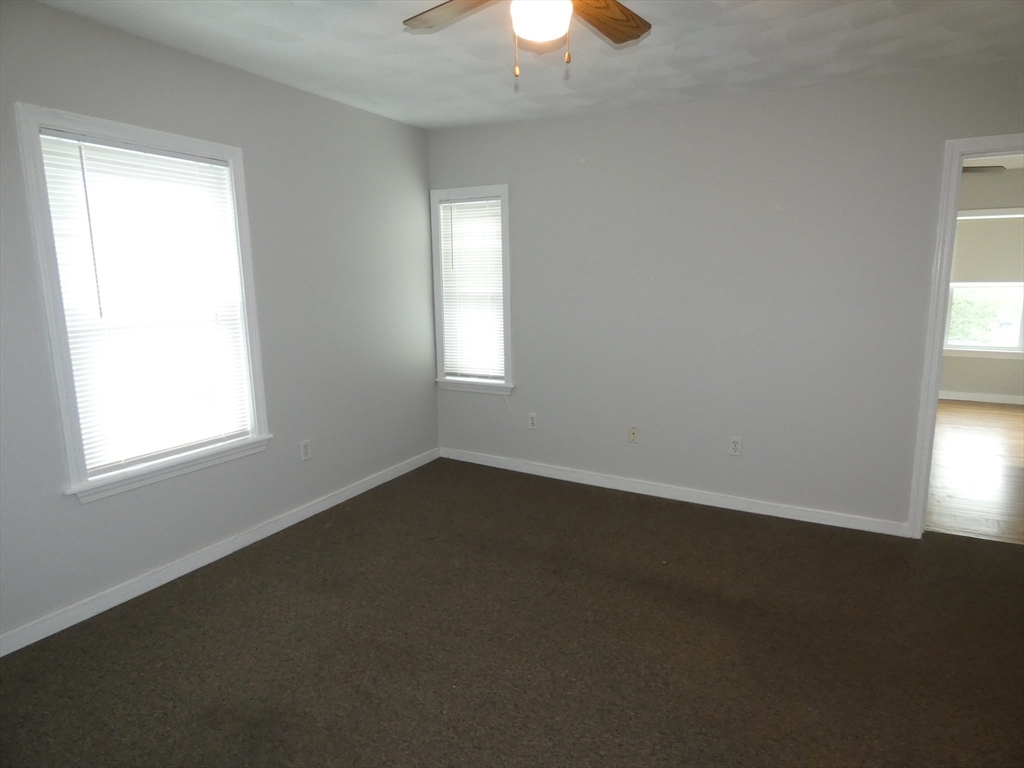 282 Main St 2