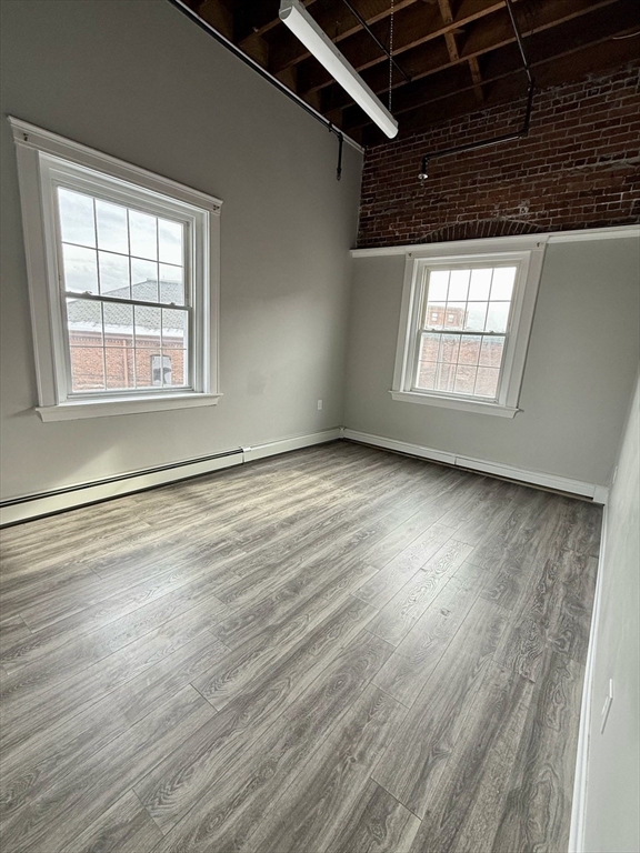 15 N Main St 35