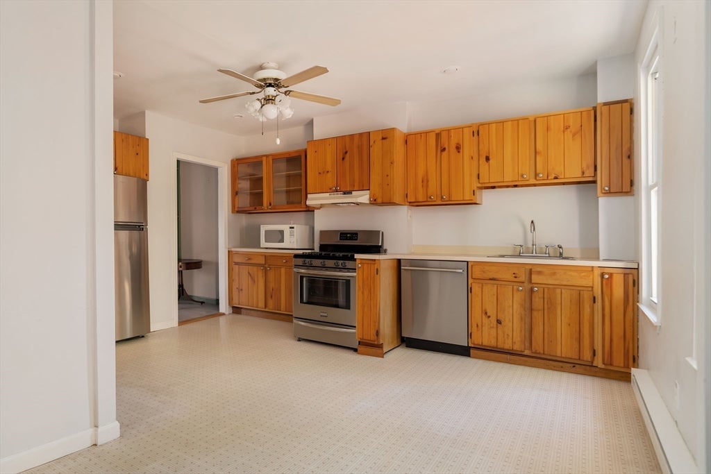 3 Beckler Ave