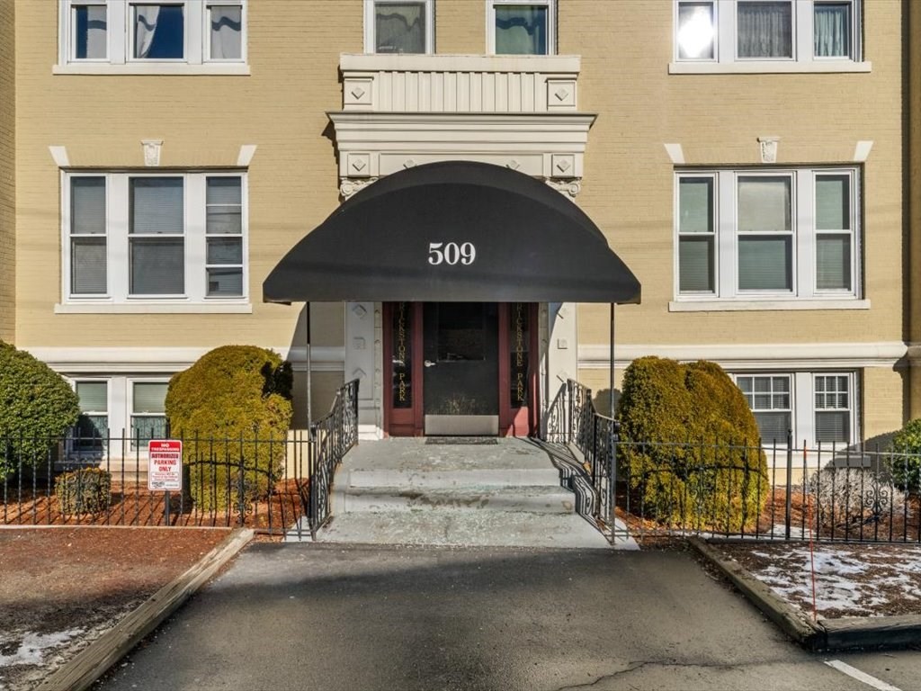 509 Pleasant St #1-4, Melrose, MA, 509 Pleasant St #1-4, Melrose, MA Photo #3