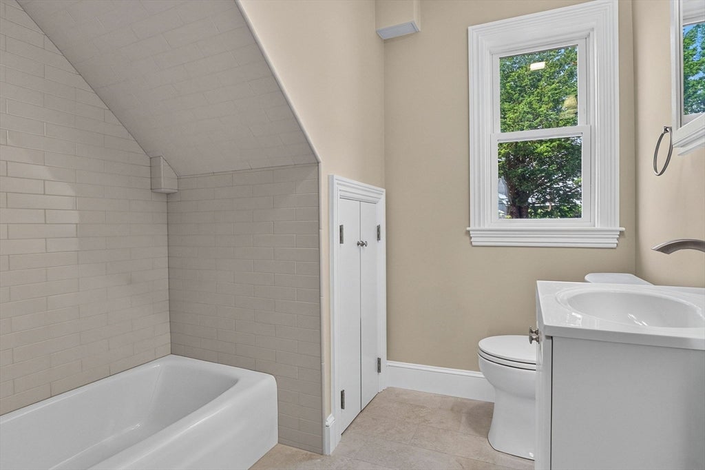 22 Cypress St, Watertown, MA, 22 Cypress St, Watertown, MA Photo #12