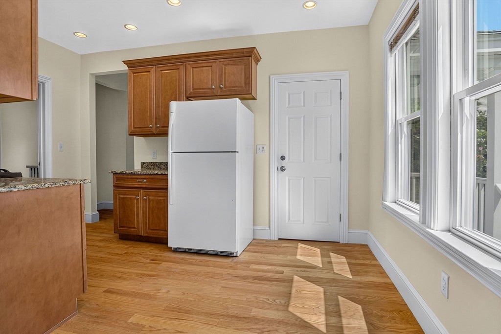 22 Cypress St, Watertown, MA, 22 Cypress St, Watertown, MA Photo #7