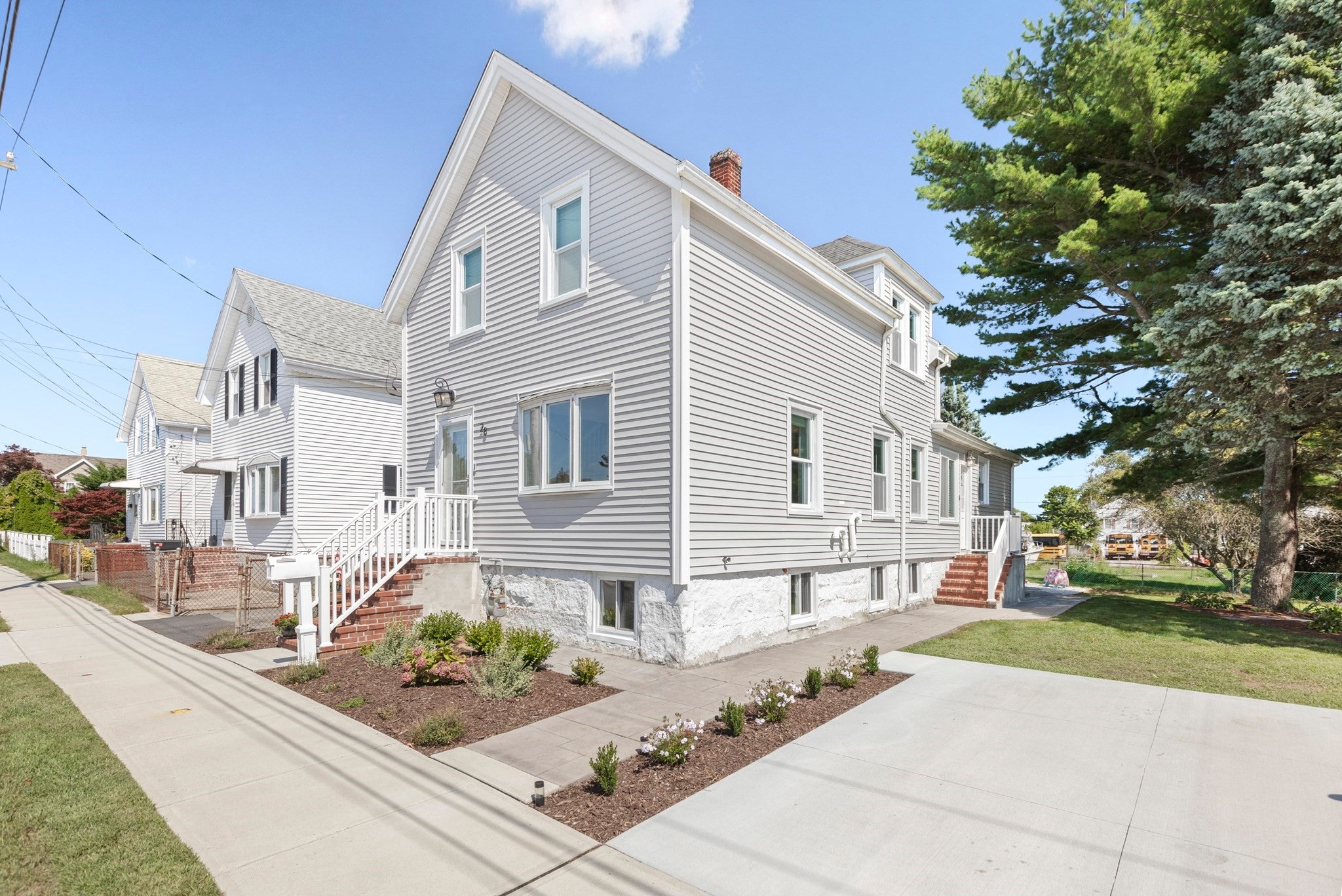 28 Saint John St
