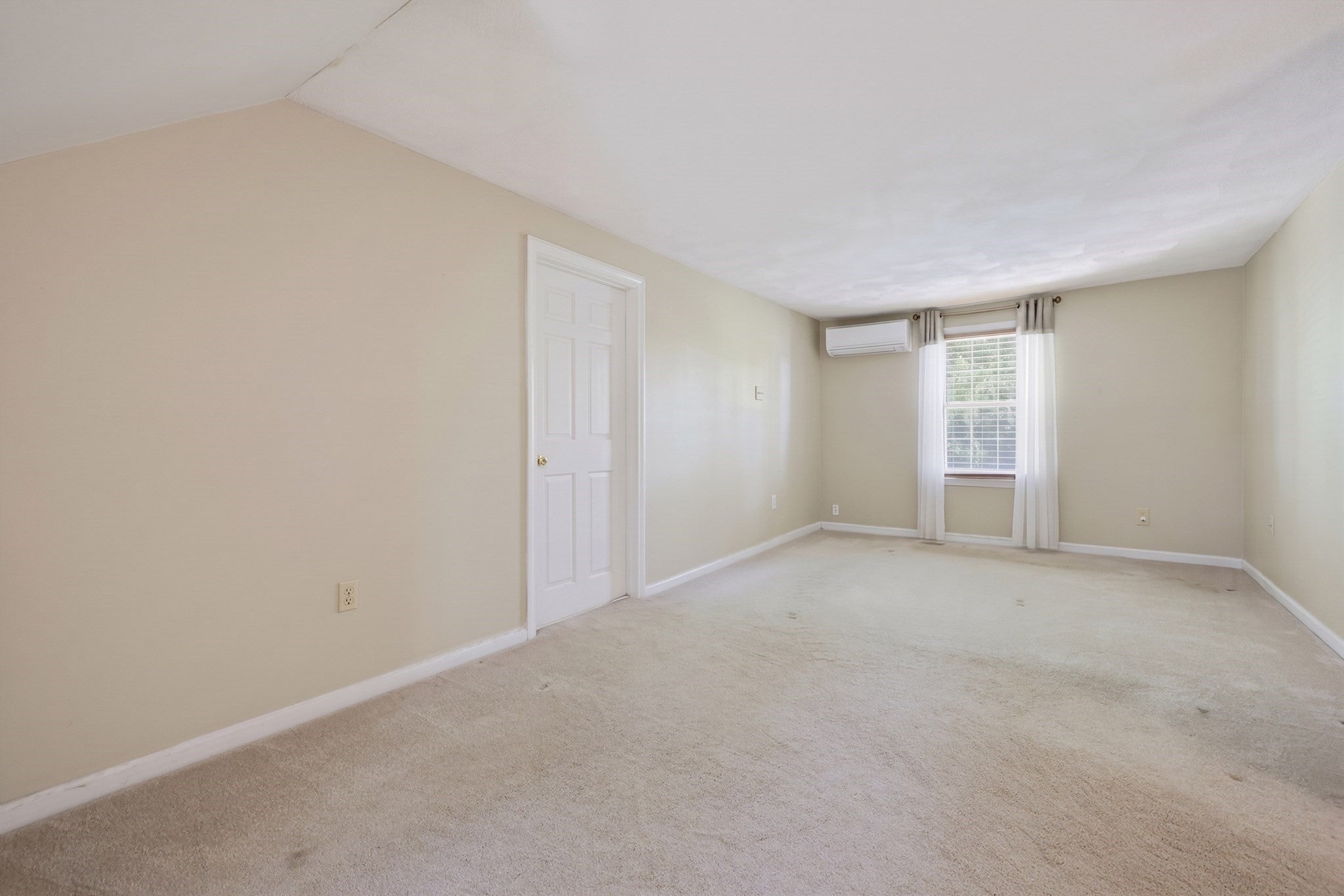 104 Glen Street, Natick, MA Photo #21