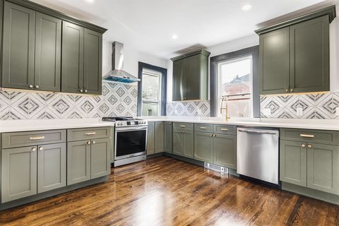 10 Carlton Street 1 Somerville MA 02143