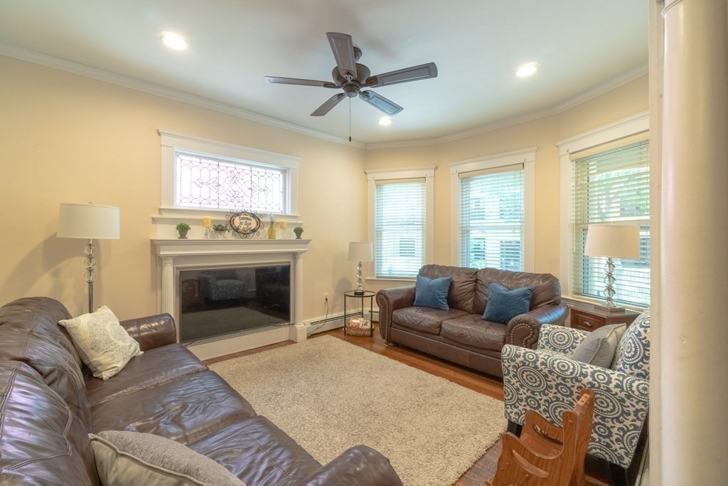 78 Hutchings St 1