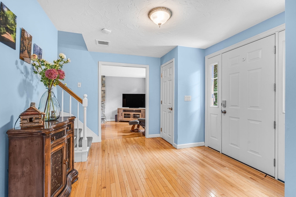 31 Alexander Rd