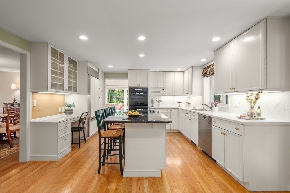 175 S. Bradford Street, North Andover, MA, 175 S. Bradford Street, North Andover, MA Photo #6