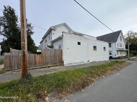 334 Columbus Ave Pittsfield MA 01201