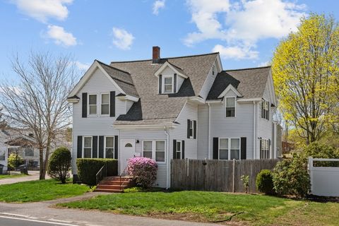 Photo of 233 West St, Quincy, MA 02169 (MLS # 73513185)