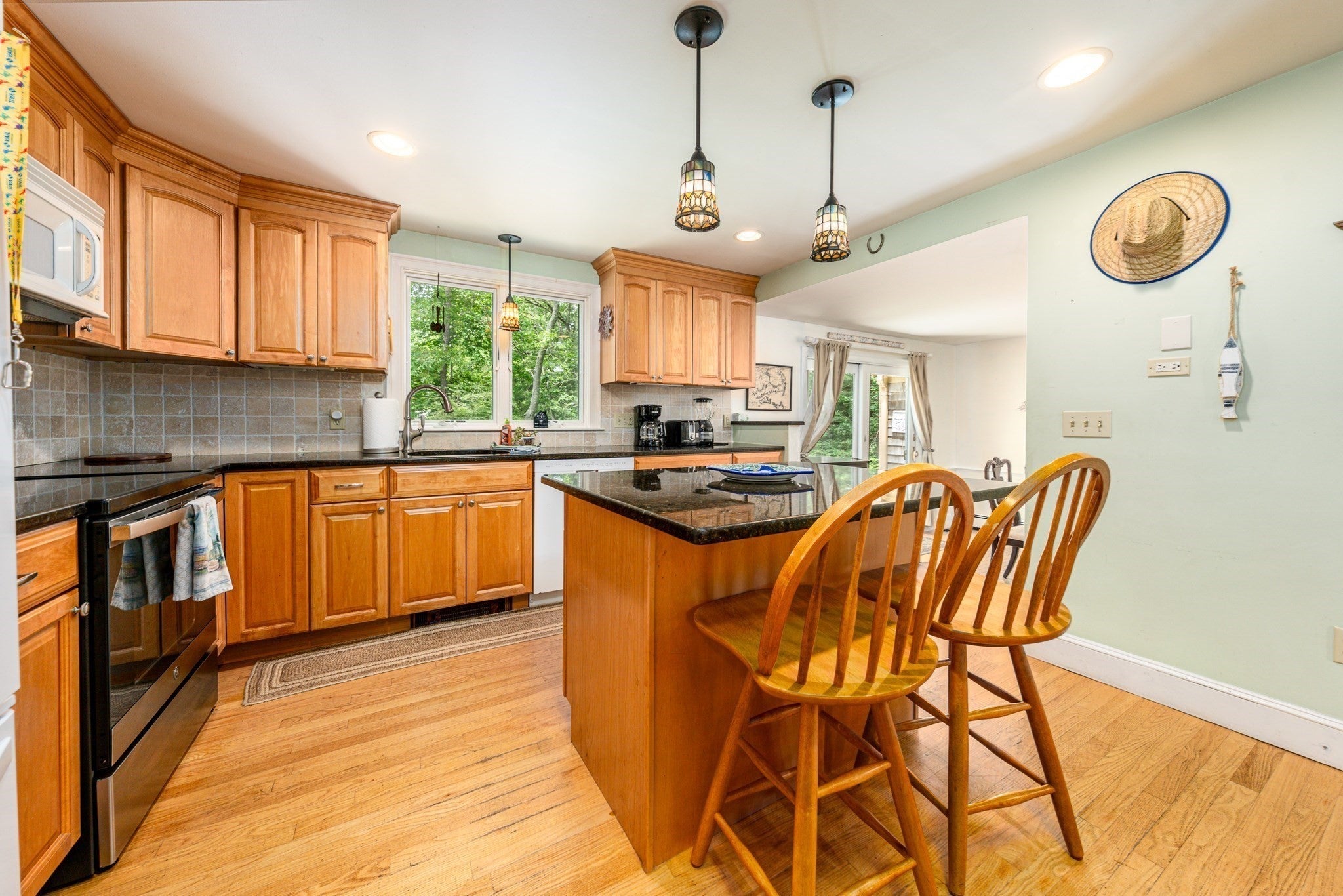 14 Oxner Road, Barnstable, MA, 14 Oxner Road, Barnstable, MA Photo #3