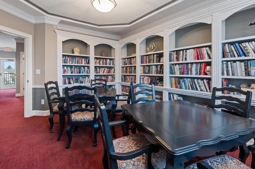 Southborough, Massachusetts 01772, United States, 2 Bedrooms Bedrooms, ,3 BathroomsBathrooms,Residential,Active,111964