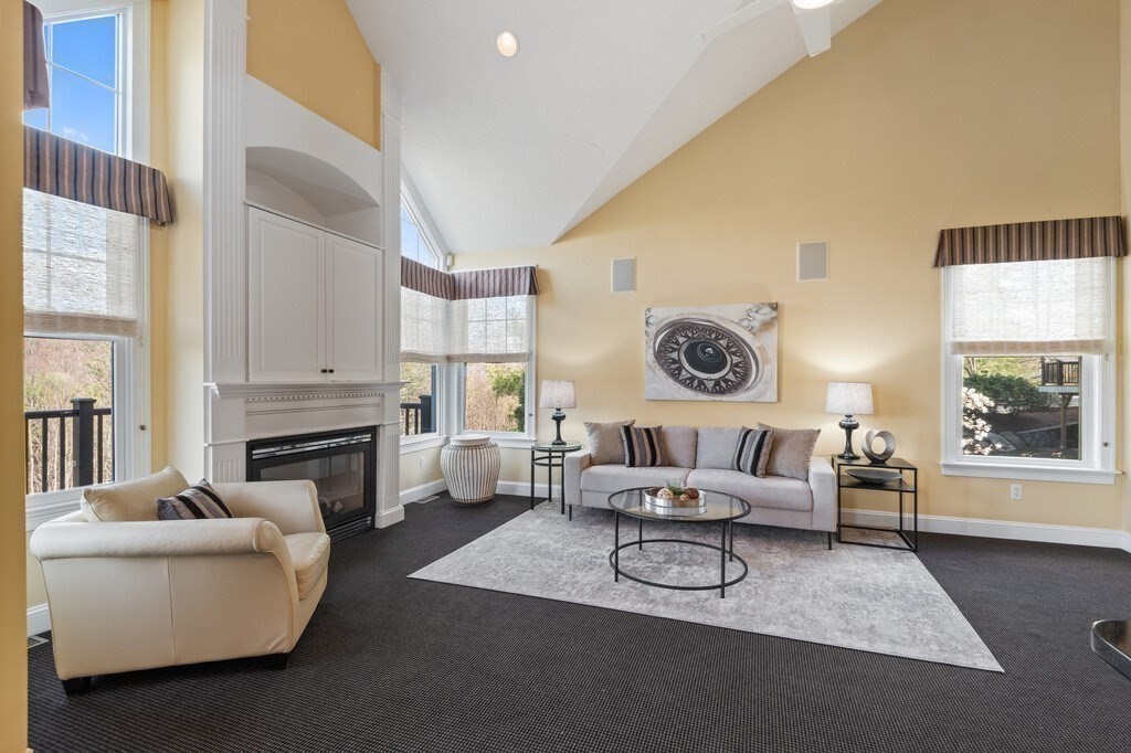 Southborough, Massachusetts 01772, United States, 2 Bedrooms Bedrooms, ,3 BathroomsBathrooms,Residential,Active,111964 Southborough, Massachusetts 01772, United States, 2 Bedrooms Bedrooms, ,3 BathroomsBathrooms,Residential,Active,111964