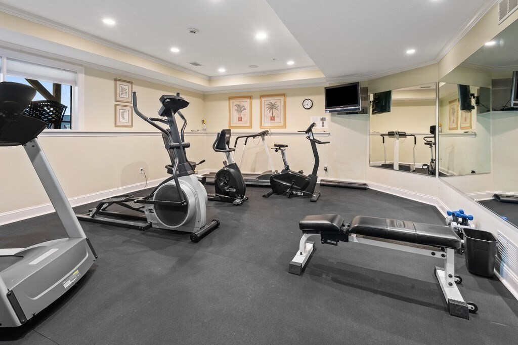 Southborough, Massachusetts 01772, United States, 2 Bedrooms Bedrooms, ,3 BathroomsBathrooms,Residential,Active,111964