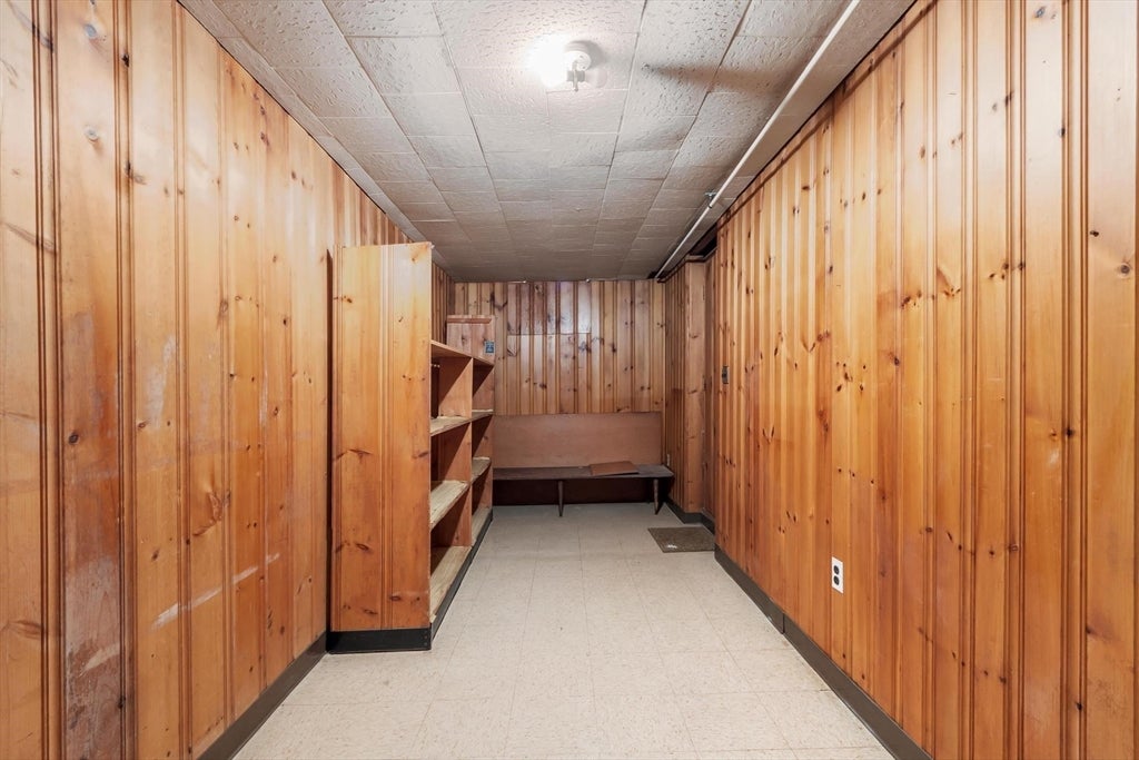 370 Albion St, Wakefield, MA Photo #27