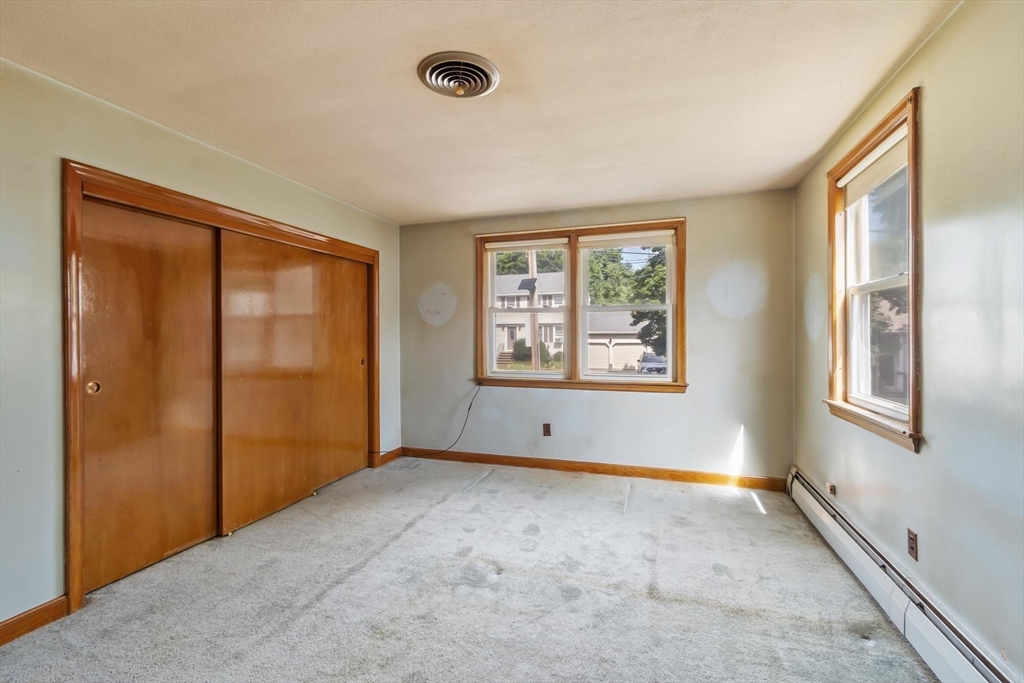 370 Albion St, Wakefield, MA Photo #12