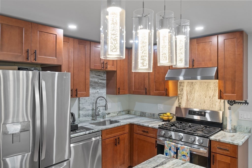 6 Nelly St 3, Wakefield MA 01880