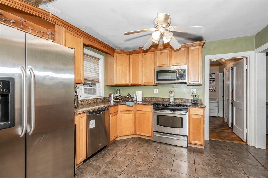 71 Middlesex Ave