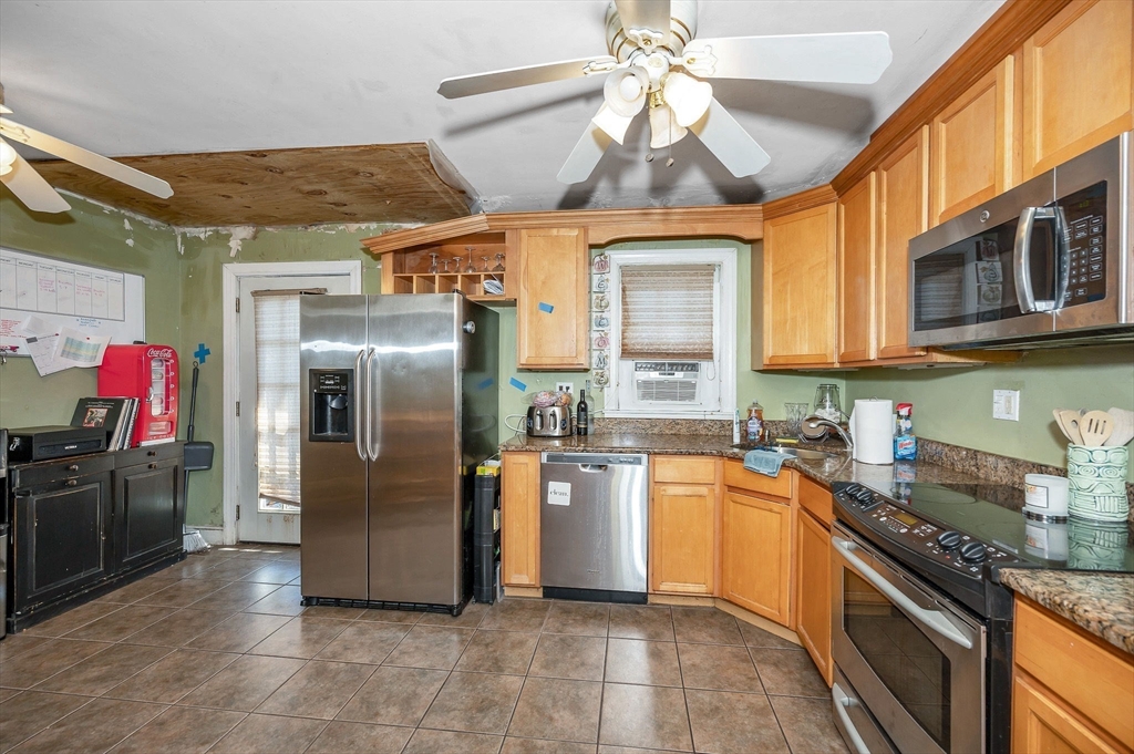 71 Middlesex Ave