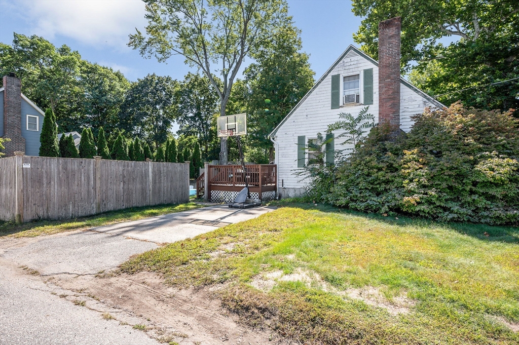 71 Middlesex Ave