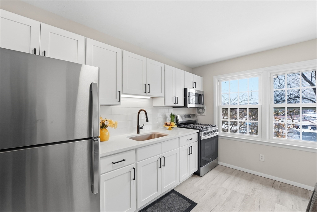 80 Brush Hill Ave 61