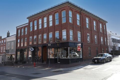 Photo of 39 State St #4, Newburyport, MA 01950 (MLS # 73471946)