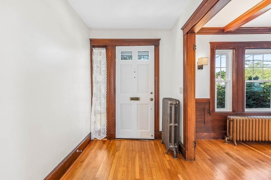 10-12 Burwell Rd