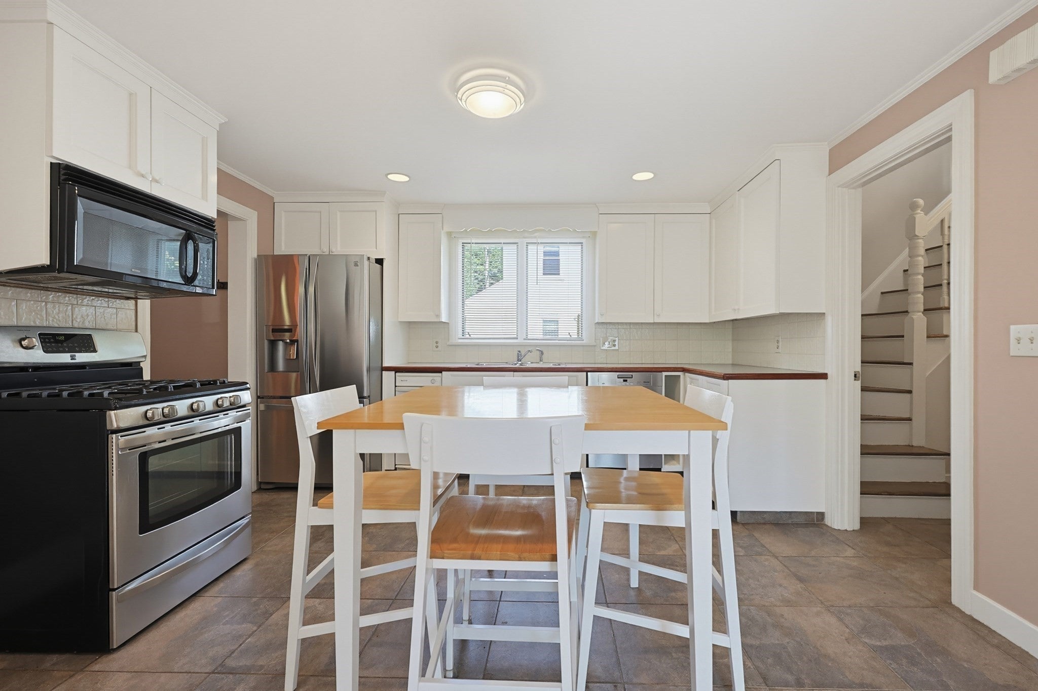 112 Greenwood Ave, Wakefield, MA Photo #20