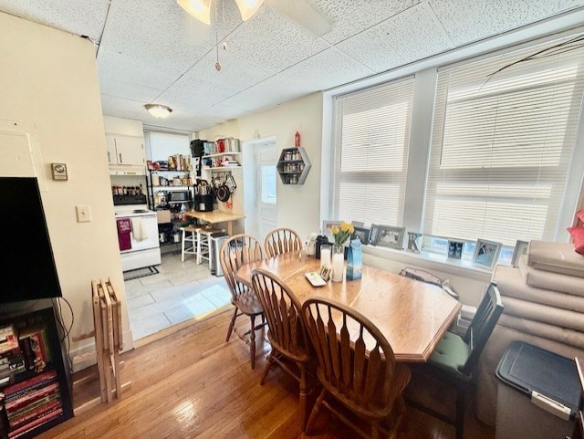 176 Endicott 2